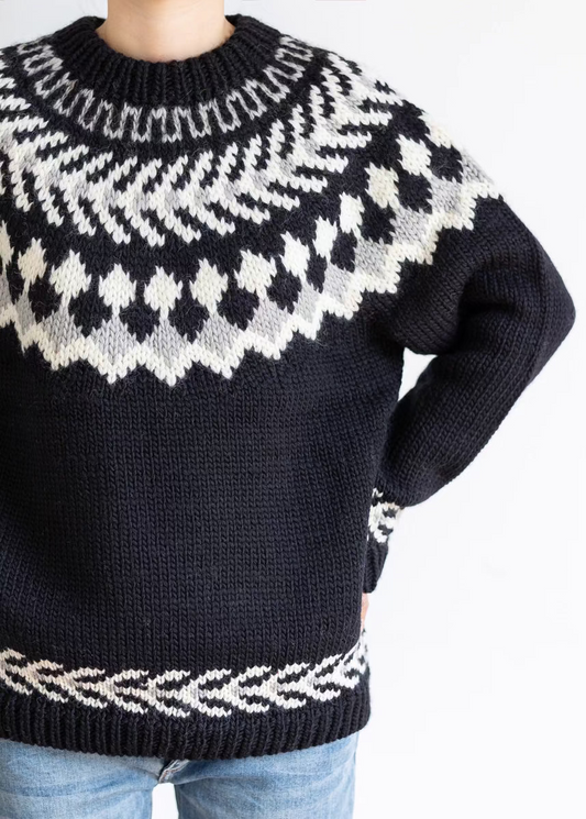 「Wool Signature」Black Nordic Fair Isle Wool Sweater – Chunky Knit (100% Wool)